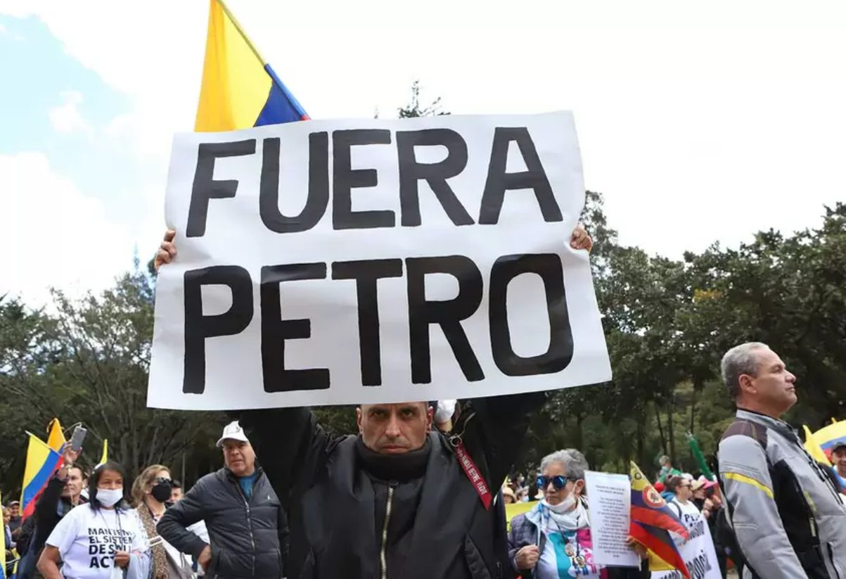 Las claves de los primeros 100 días de Gustavo Petro en el gobierno colombiano