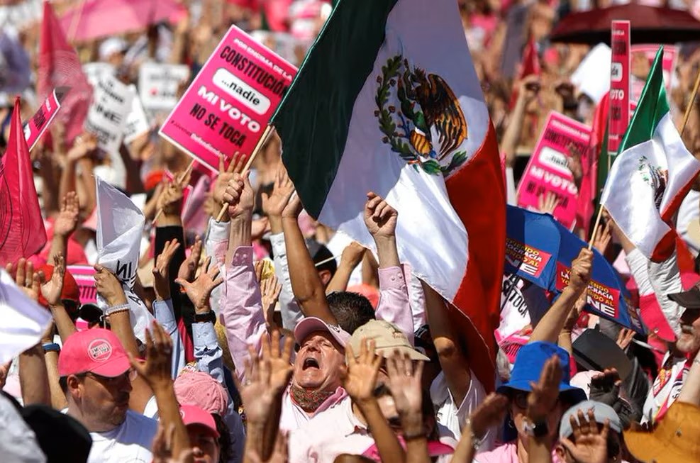 Foro Madrid felicitó al pueblo mexicano por la inmensa manifestación en defensa de su democracia